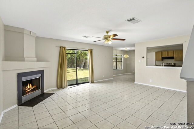 Image 7 of 30 For 6603 Raintree Frst