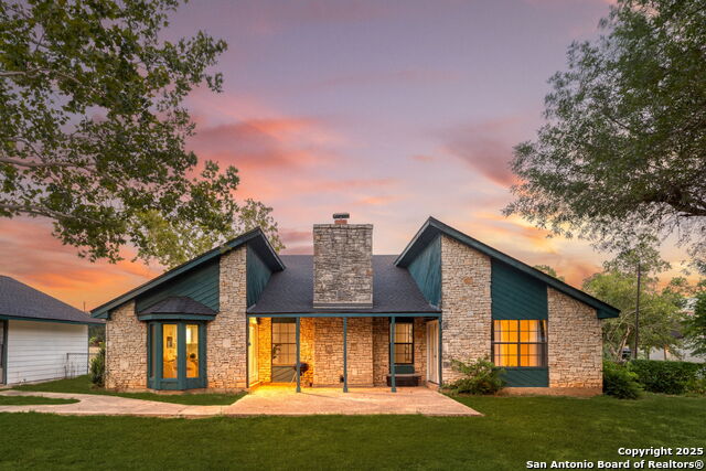Listing photo id 4 for 14029 Heather Glen Ln