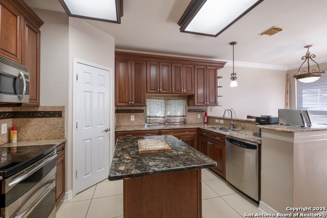 Image 12 of 29 For 12910 Vista Haven