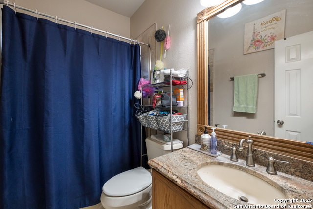 Image 22 of 29 For 12910 Vista Haven