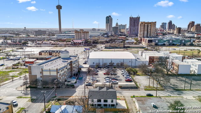 Listing photo id 26 for 103 Paso Hondo  202
