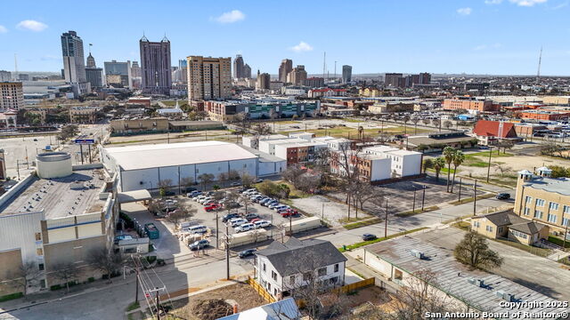 Listing photo id 27 for 103 Paso Hondo  202