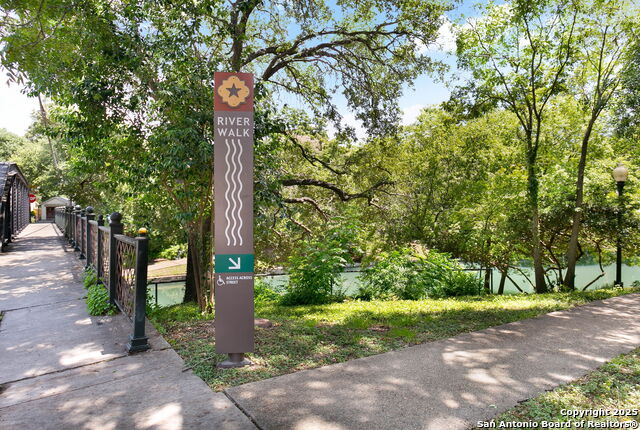 Listing photo id 40 for 103 Paso Hondo  202