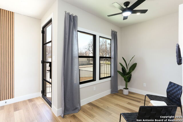 Listing photo id 4 for 103 Paso Hondo  202