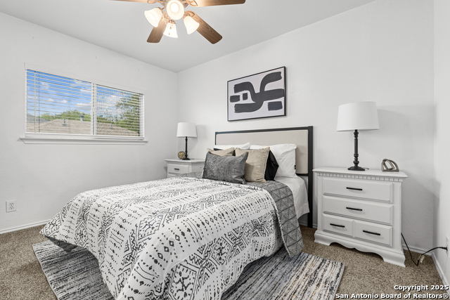 Image 28 of 32 For 5731 Lovett Oaks