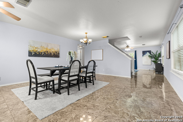 Image 8 of 32 For 5731 Lovett Oaks