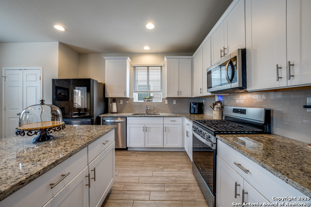 Image 14 of 28 For 27518 Sienna Creek