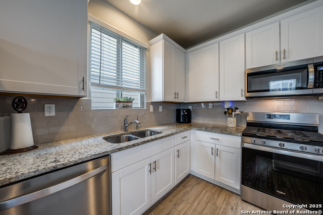 Image 15 of 28 For 27518 Sienna Creek