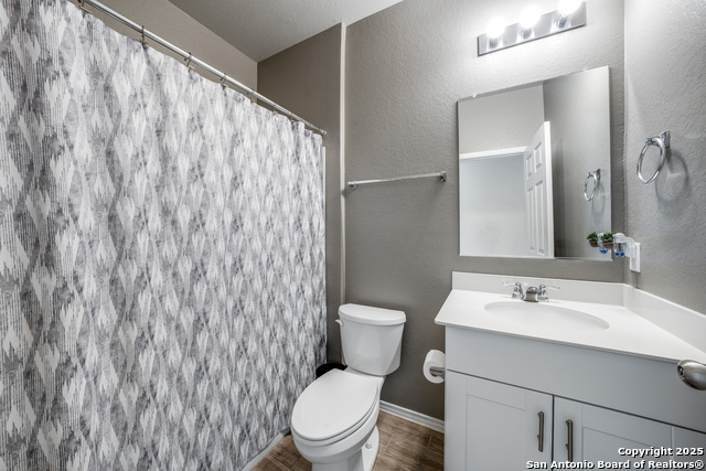 Image 22 of 28 For 27518 Sienna Creek