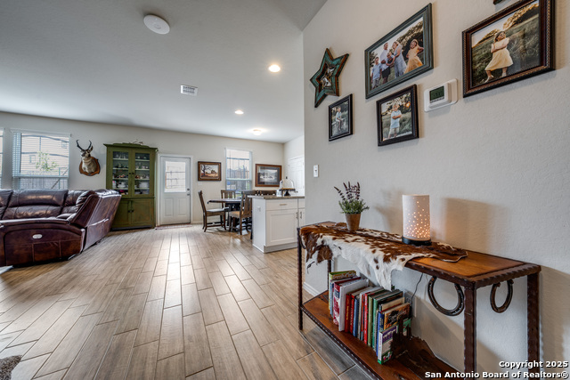 Image 5 of 28 For 27518 Sienna Creek