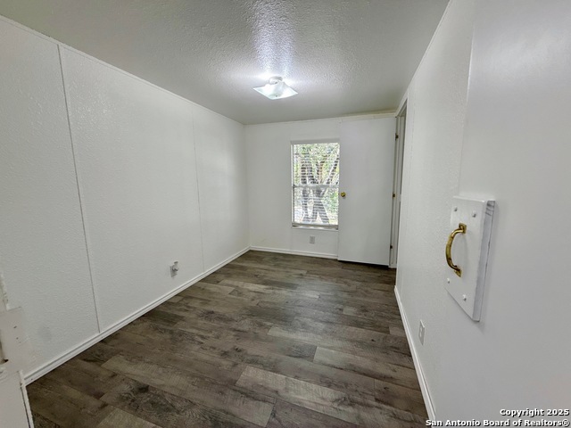 Image 16 of 44 For 300 Pecos Road