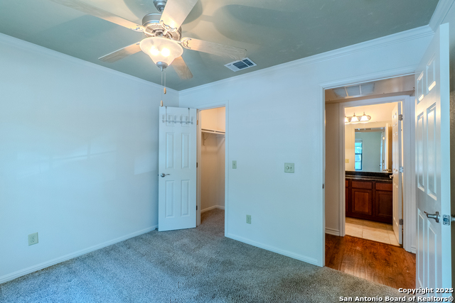 Image 19 of 37 For 10955 Wurzbach  1007