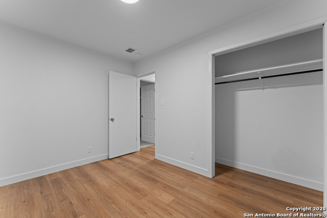 Image 14 of 19 For 9406 Cliff Way