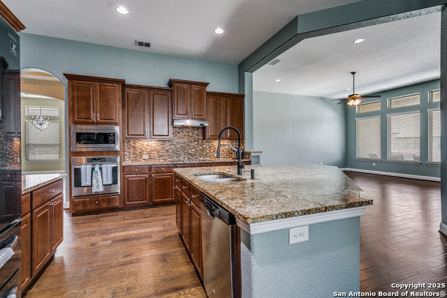 Image 10 of 25 For 816 Rye Moon Cove