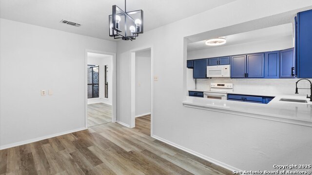 Image 15 of 35 For 1510 Periwinkle Pl