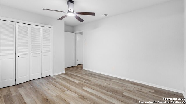 Image 22 of 35 For 1510 Periwinkle Pl