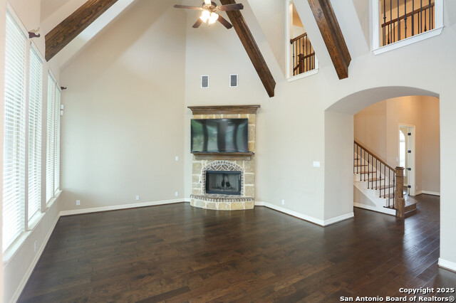 Image 9 of 36 For 13402 Rustic Sand