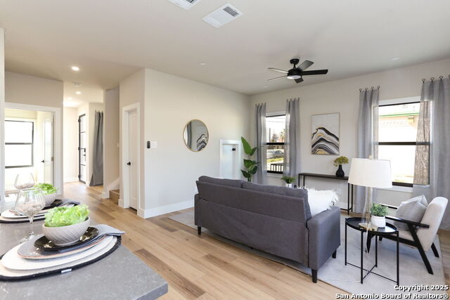 Image 7 of 48 For 103 Paso Hondo 201