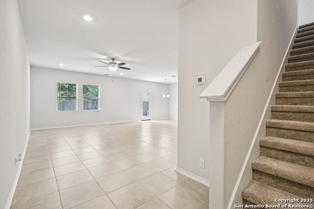 Image 18 of 44 For 6806 Prue Rd  27