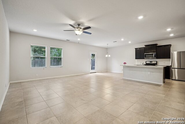 Image 5 of 44 For 6806 Prue Rd  27
