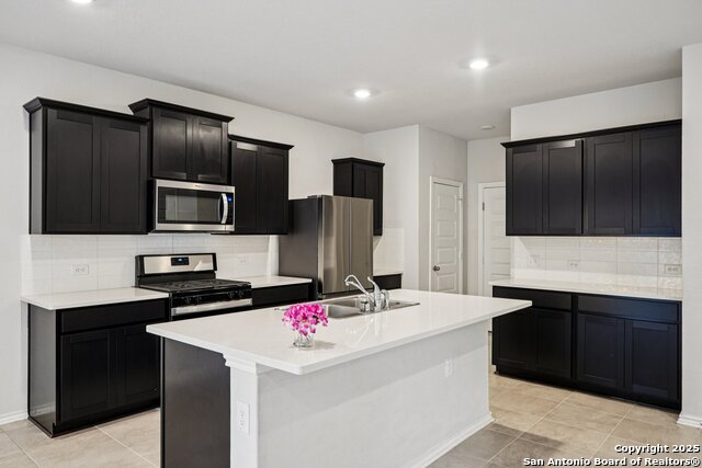 Image 8 of 44 For 6806 Prue Rd  27