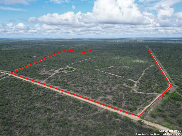 Details for 3 Private Rd 9007 N, Brackettville, TX 78832