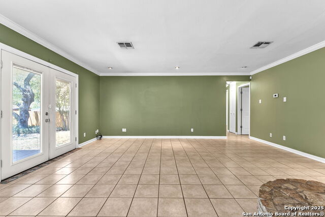 Image 14 of 28 For 5118 Alderton
