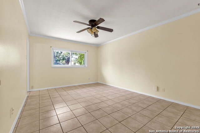 Image 17 of 28 For 5118 Alderton