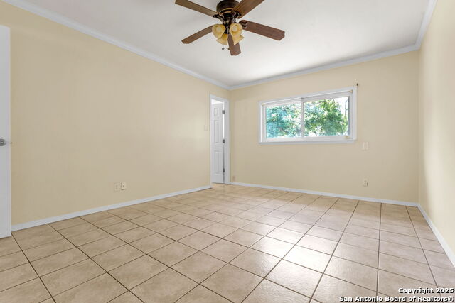 Image 19 of 28 For 5118 Alderton