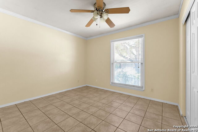 Image 21 of 28 For 5118 Alderton