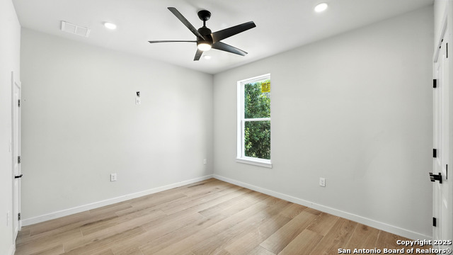 Image 25 of 34 For 265 School