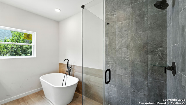 Image 28 of 34 For 265 School