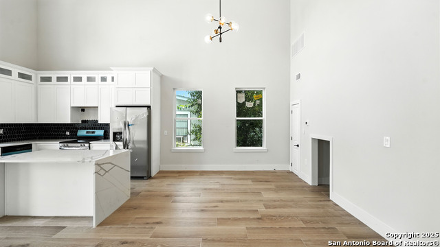 Image 7 of 34 For 265 School