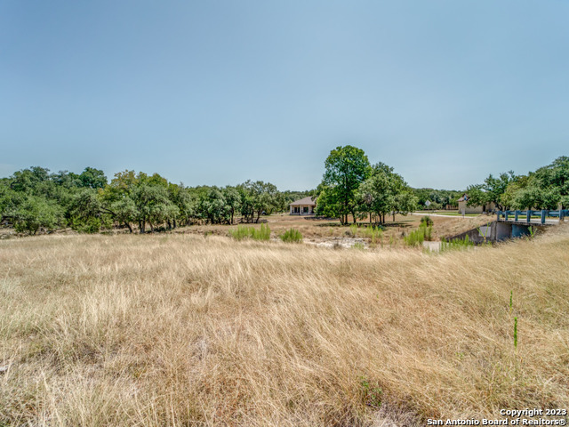 Image 39 of 49 For 811 Long Meadow