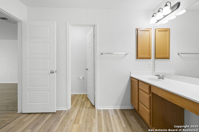 Image 35 of 63 For 20322 Oak Panache