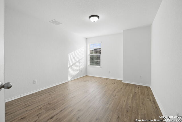 Image 36 of 63 For 20322 Oak Panache