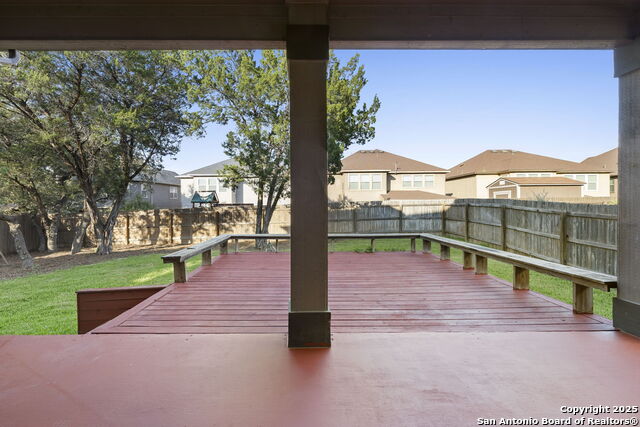 Image 42 of 63 For 20322 Oak Panache