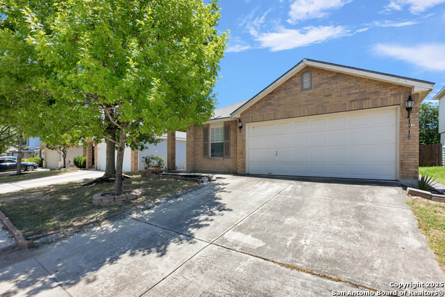 Listing photo id 0 for 11918 Briarton Wells