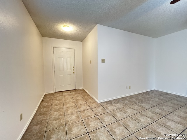 Image 2 of 27 For 6027 Walnut Mill Dr