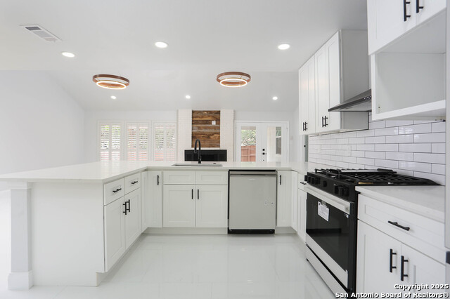 Image 10 of 27 For 8502 Ridge Stone