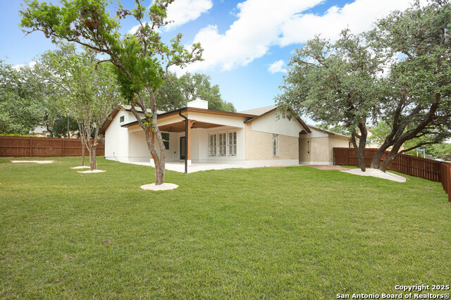 Image 26 of 27 For 8502 Ridge Stone