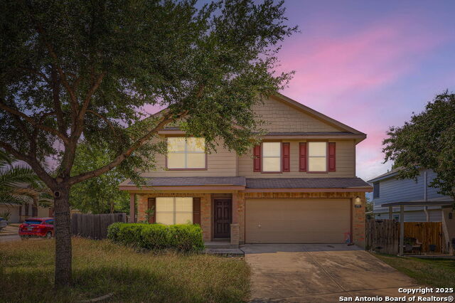 Listing photo id 0 for 1707 Guilford Ct