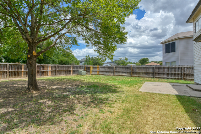 Image 16 of 30 For 5426 Senisa Springs