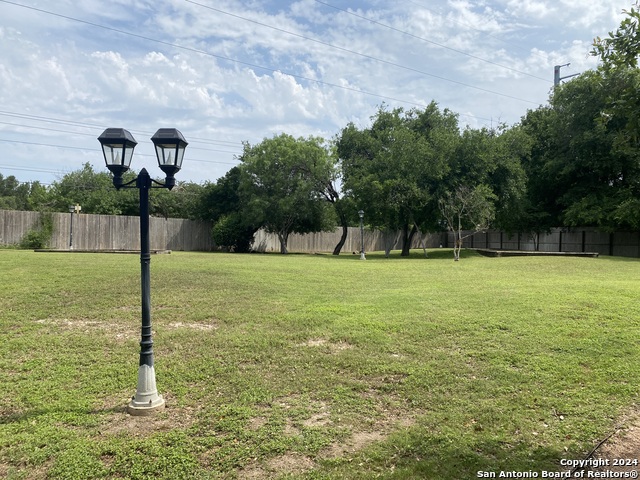 Image 25 of 28 For 6050 Bantry Bay