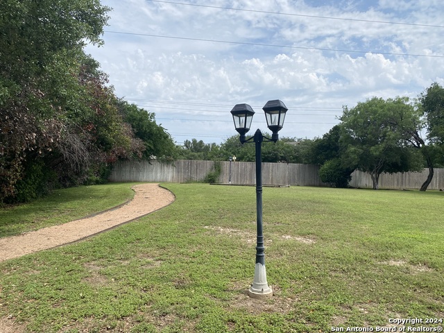 Image 26 of 28 For 6050 Bantry Bay