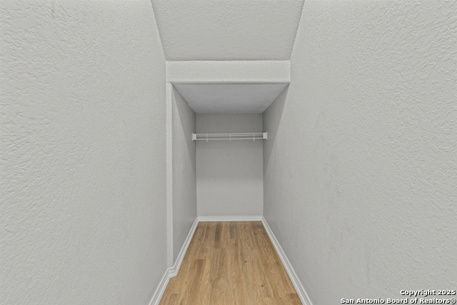 Image 13 of 35 For 3911 Cortona Way