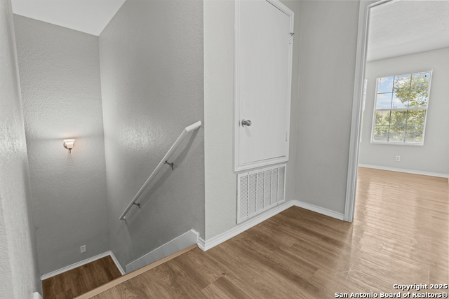 Image 14 of 35 For 3911 Cortona Way