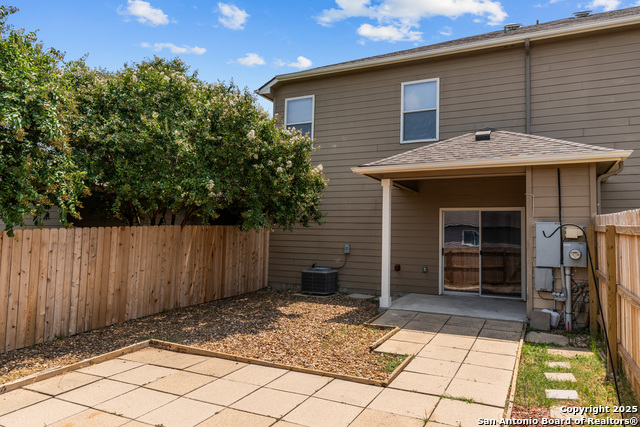 Image 25 of 35 For 3911 Cortona Way