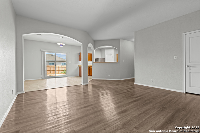 Image 3 of 35 For 3911 Cortona Way