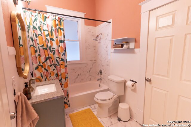 Image 24 of 31 For 420 Devine